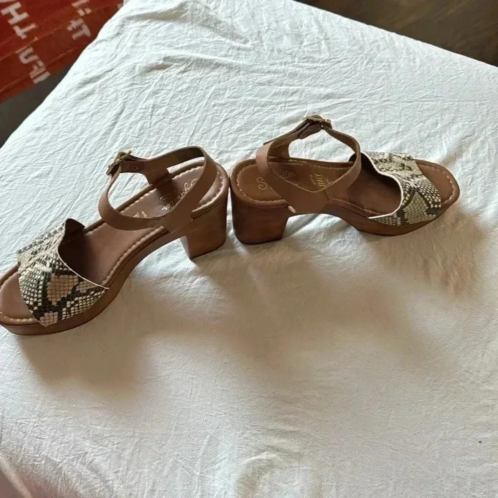 Seychelles platform shoes - Picture 4 of 5